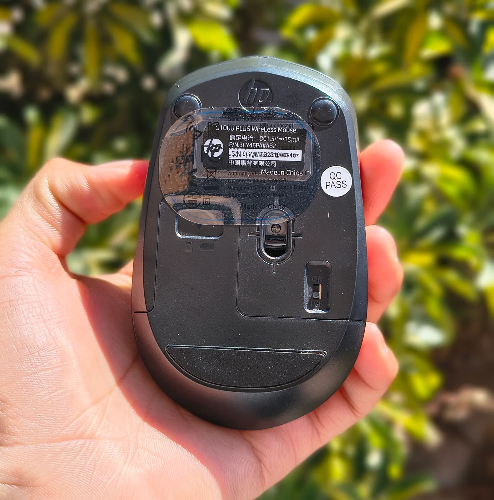 Mouse inalámbrico con pilas HP · imagen 3